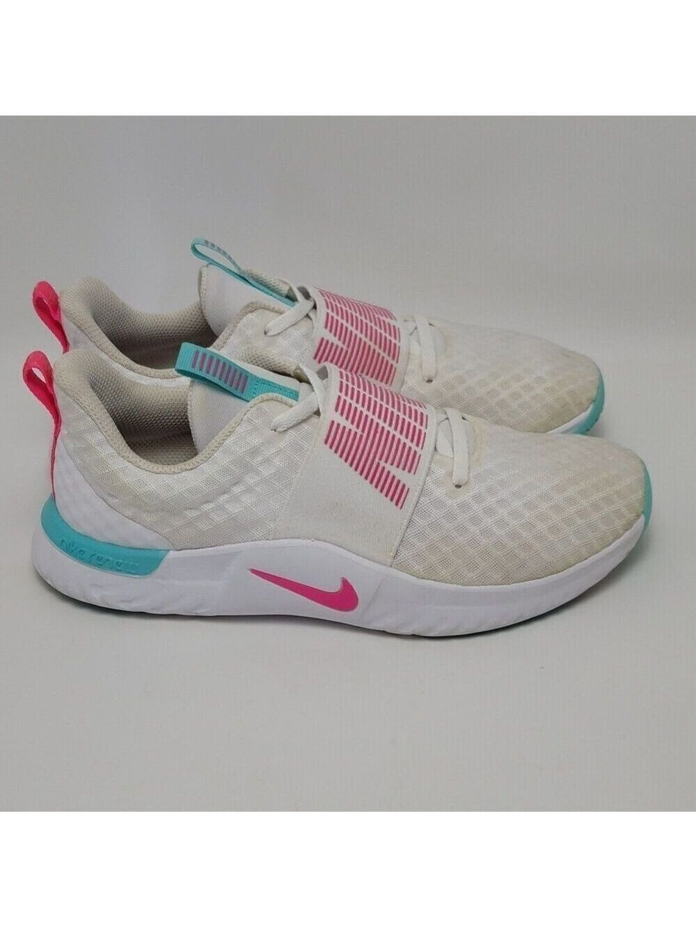 Nike Renew In Season TR9 White Multicolor Sneakers Shoes Womens Sz 8 CW7022-100